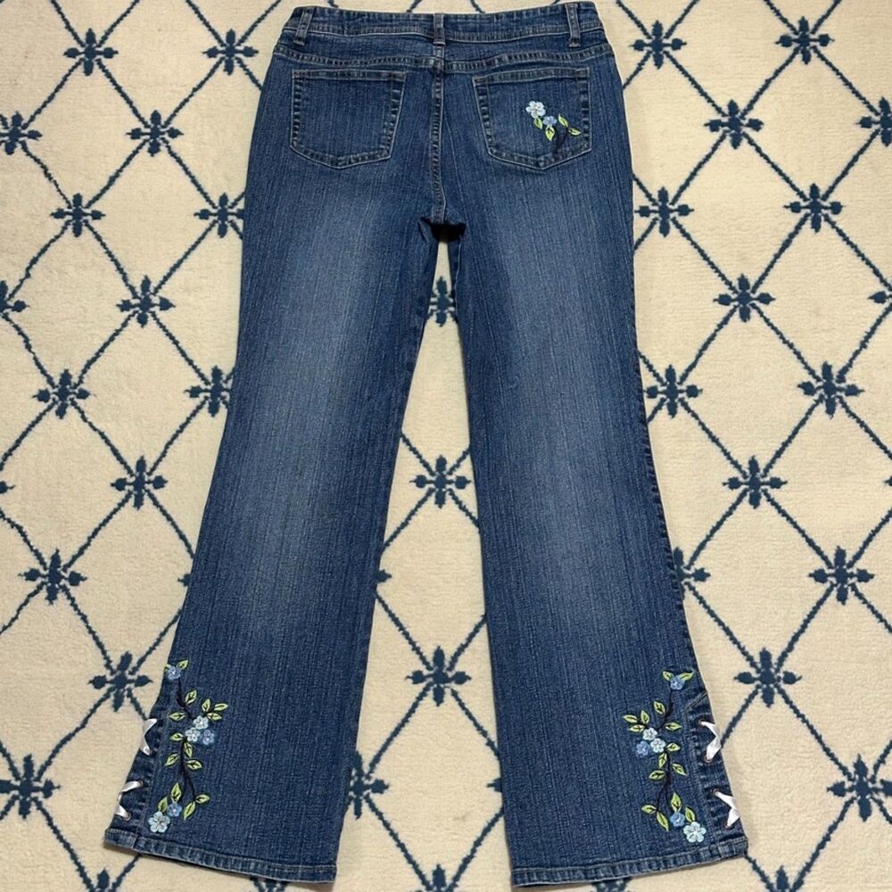 Arizona Jean Co. Vintage Y2K Floral Embroidered Lace Up Flare Denim Jeans - Picture 2 of 3